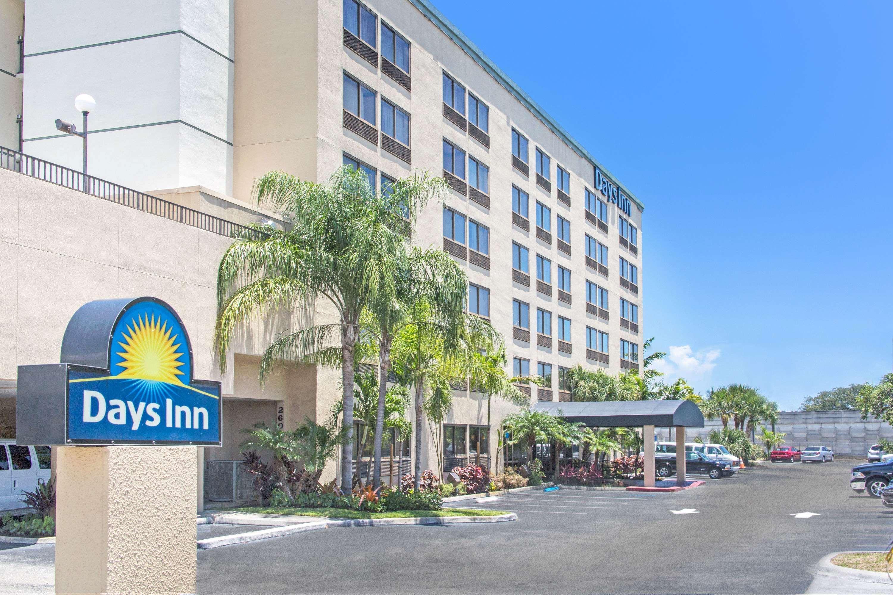 Best Western Plus Ft Lauderdale Hollywood Airport Hotel Exterior photo